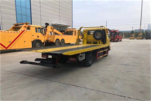 迎泽非事故拖车